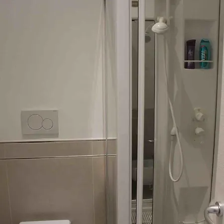 Rohome Apartment